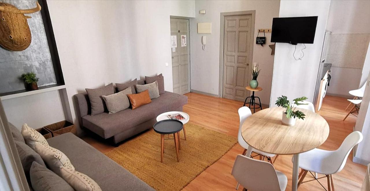 Apartamentos Fucar Madrid Eksteriør bilde