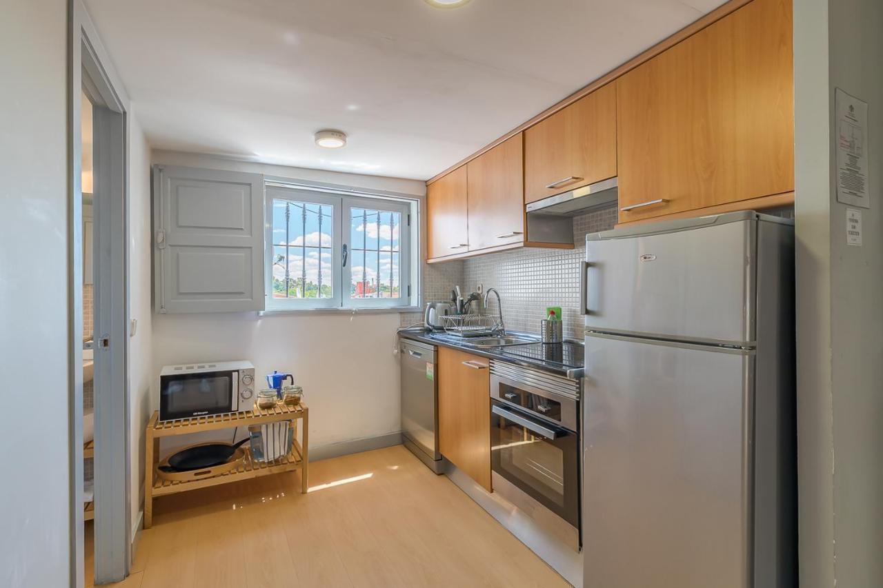 Apartamentos Fucar Madrid Eksteriør bilde