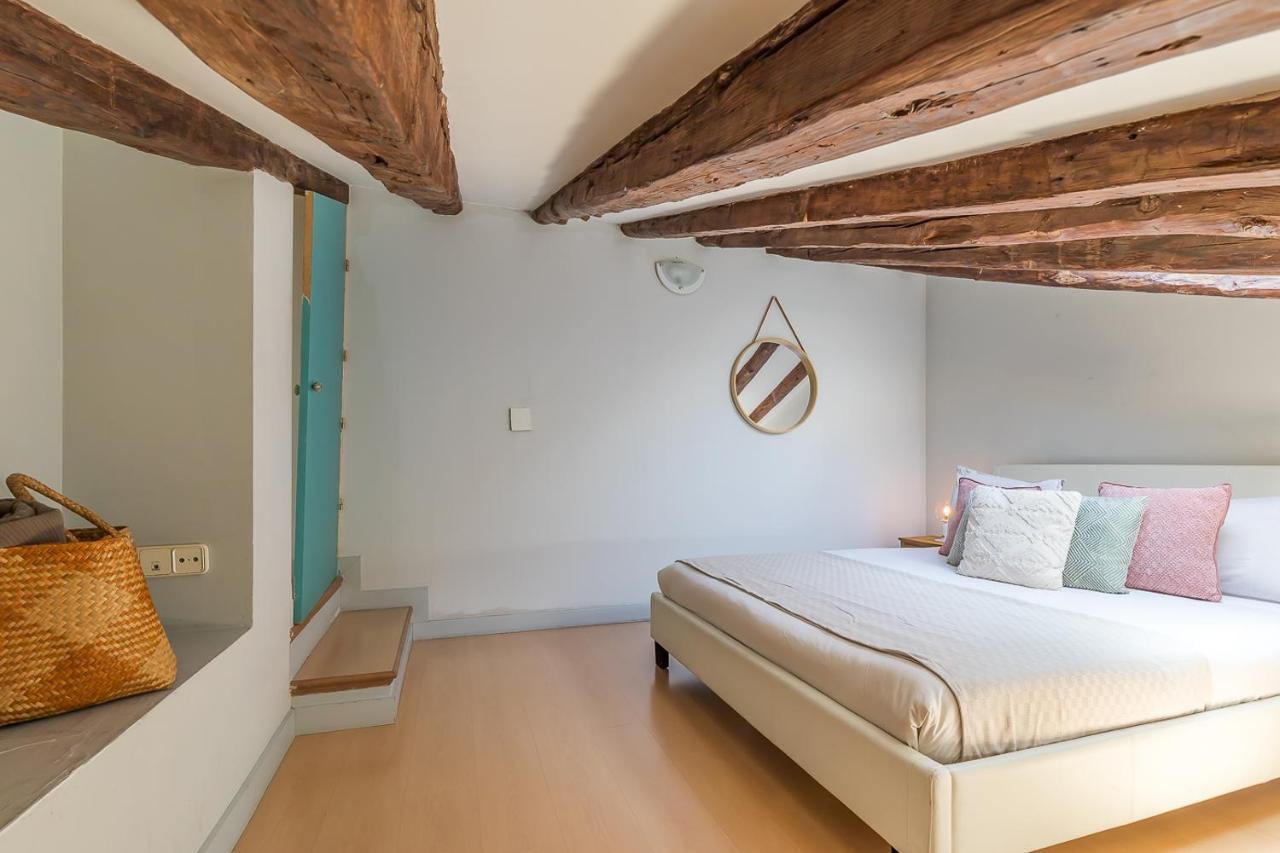 Apartamentos Fucar Madrid Eksteriør bilde