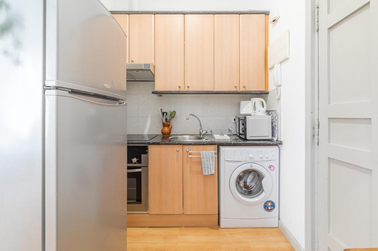 Apartamentos Fucar Madrid Eksteriør bilde