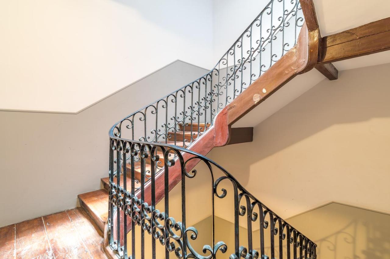 Apartamentos Fucar Madrid Eksteriør bilde