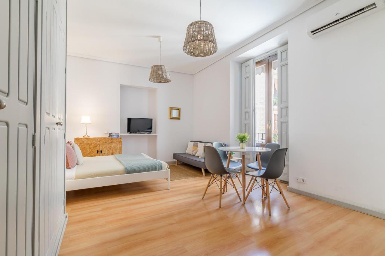 Apartamentos Fucar Madrid Eksteriør bilde
