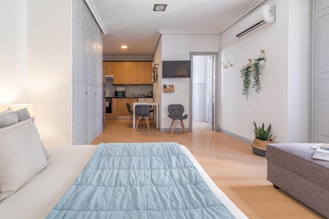 Apartamentos Fucar Madrid Eksteriør bilde